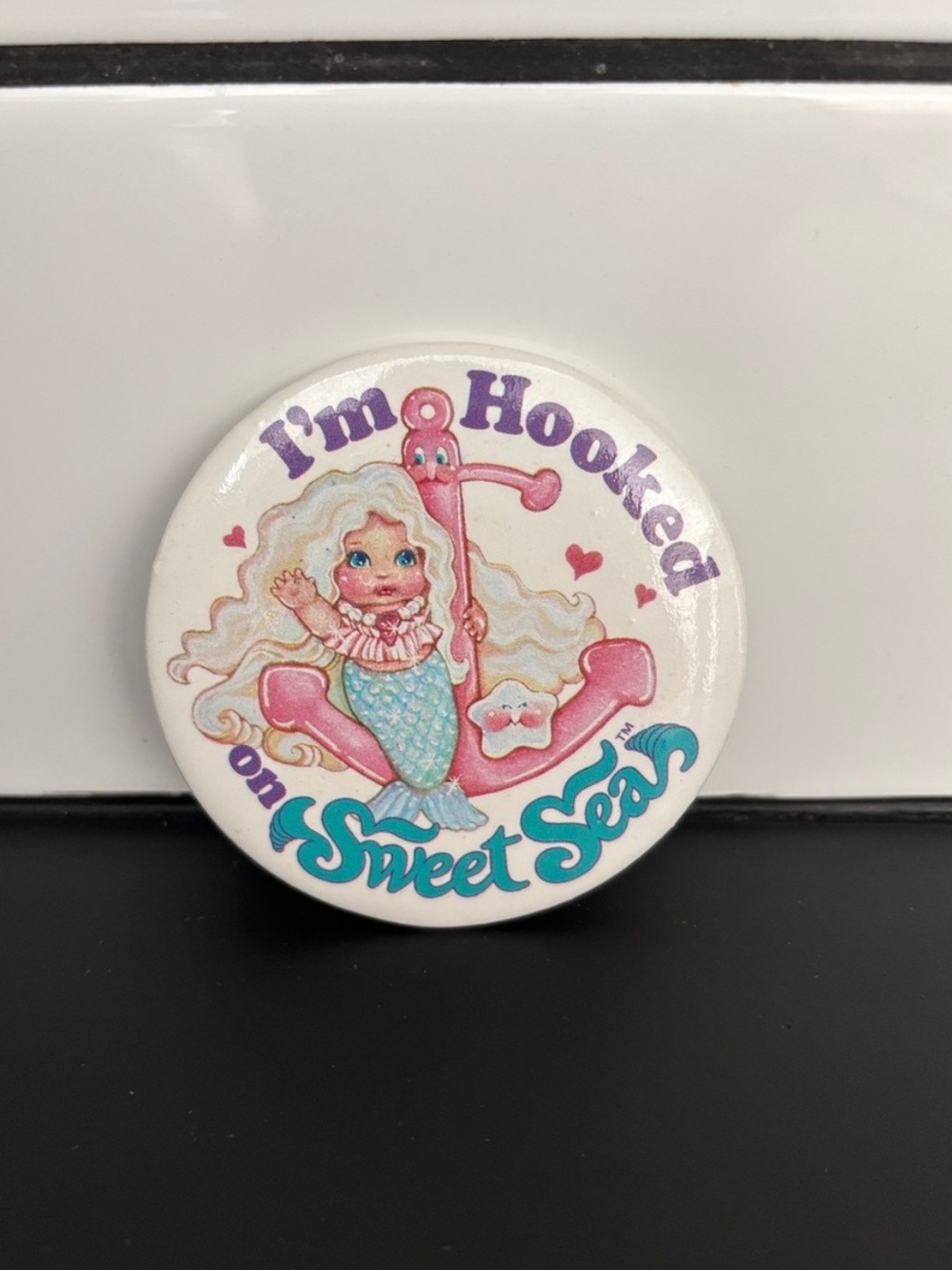 Vintage 80’s Sweet Sea Tomy Promotional Pin Button